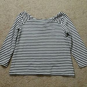 🌸Old Navy stripes heavyweight knit top 4 for 20$!
